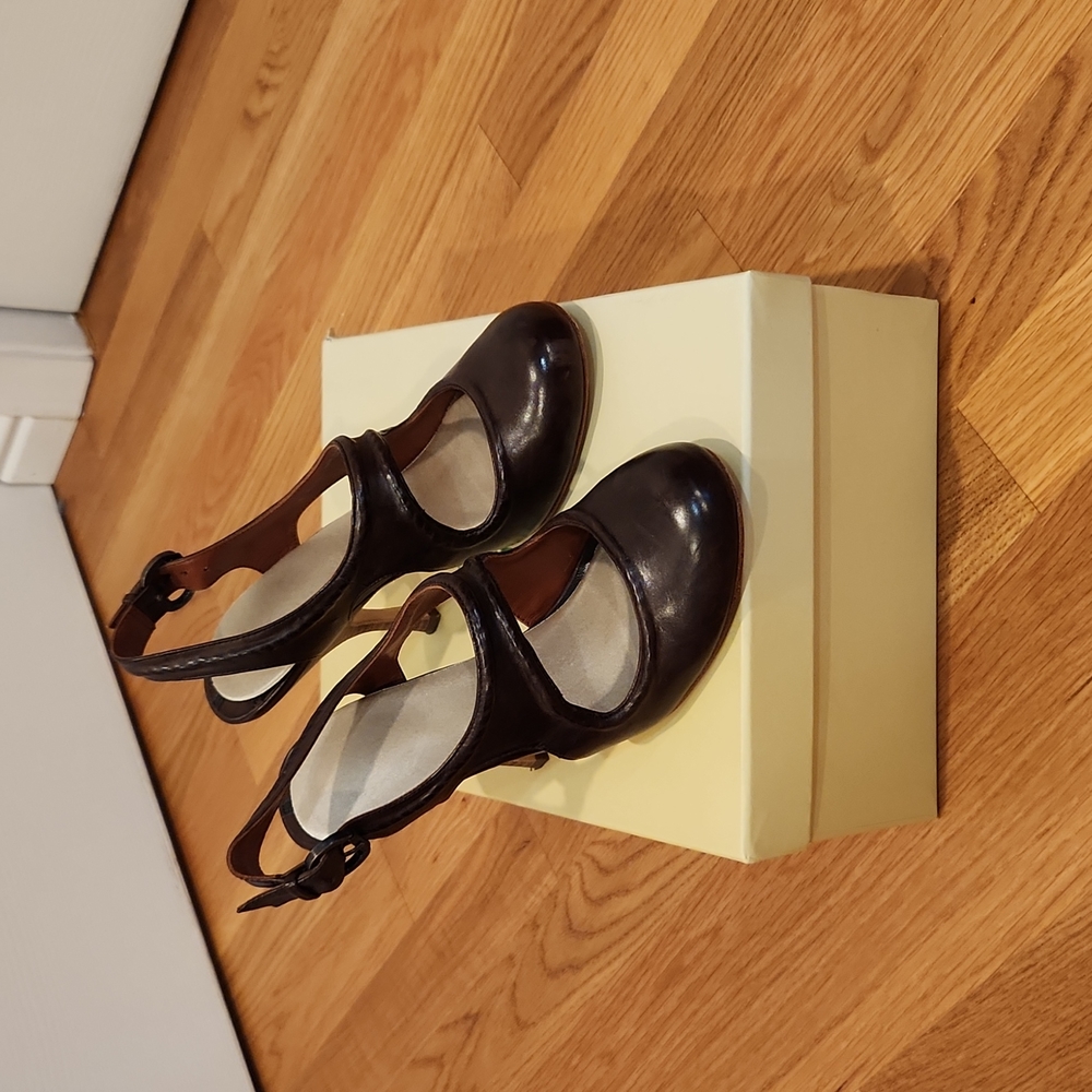 Max Studio Taboo heels